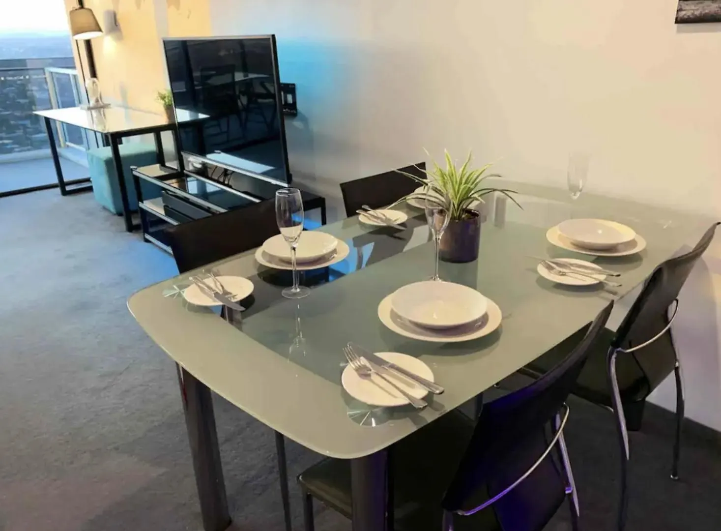 Breathtaking Views 4BD HIGH FLOOR Lux Apartment Gold Coast